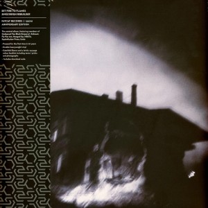 Sings Reign Rebuilder 2LP...